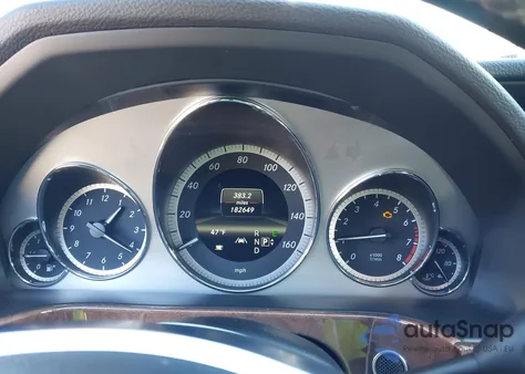 2013 Mercedes-Benz E 350 из США, поврежденный, VIN WDDHF5KB9DA696828